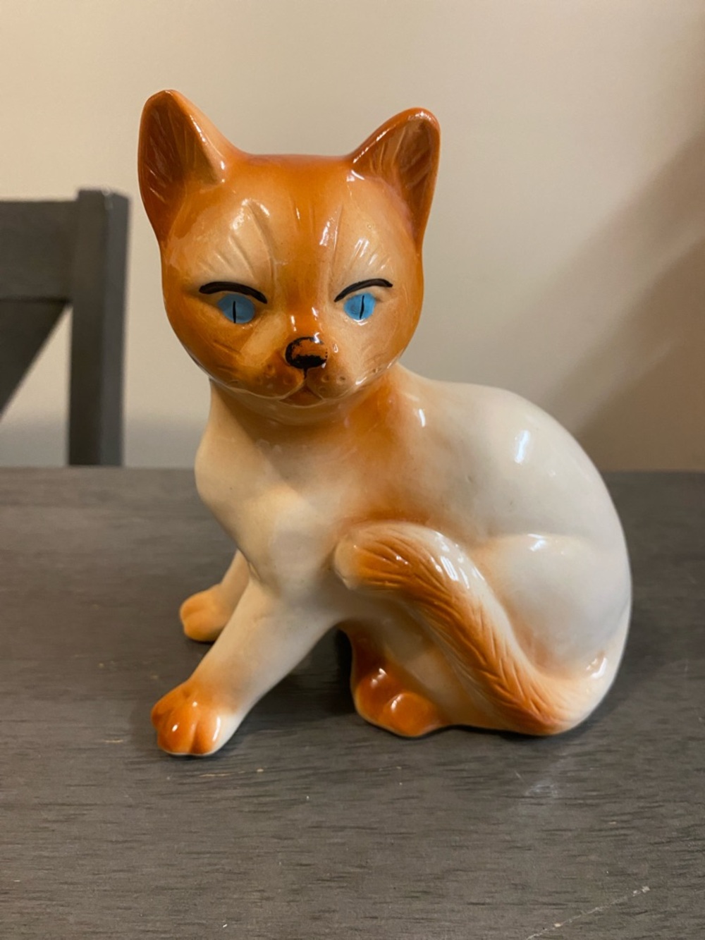 Vintage Ceramic Cat Figurine